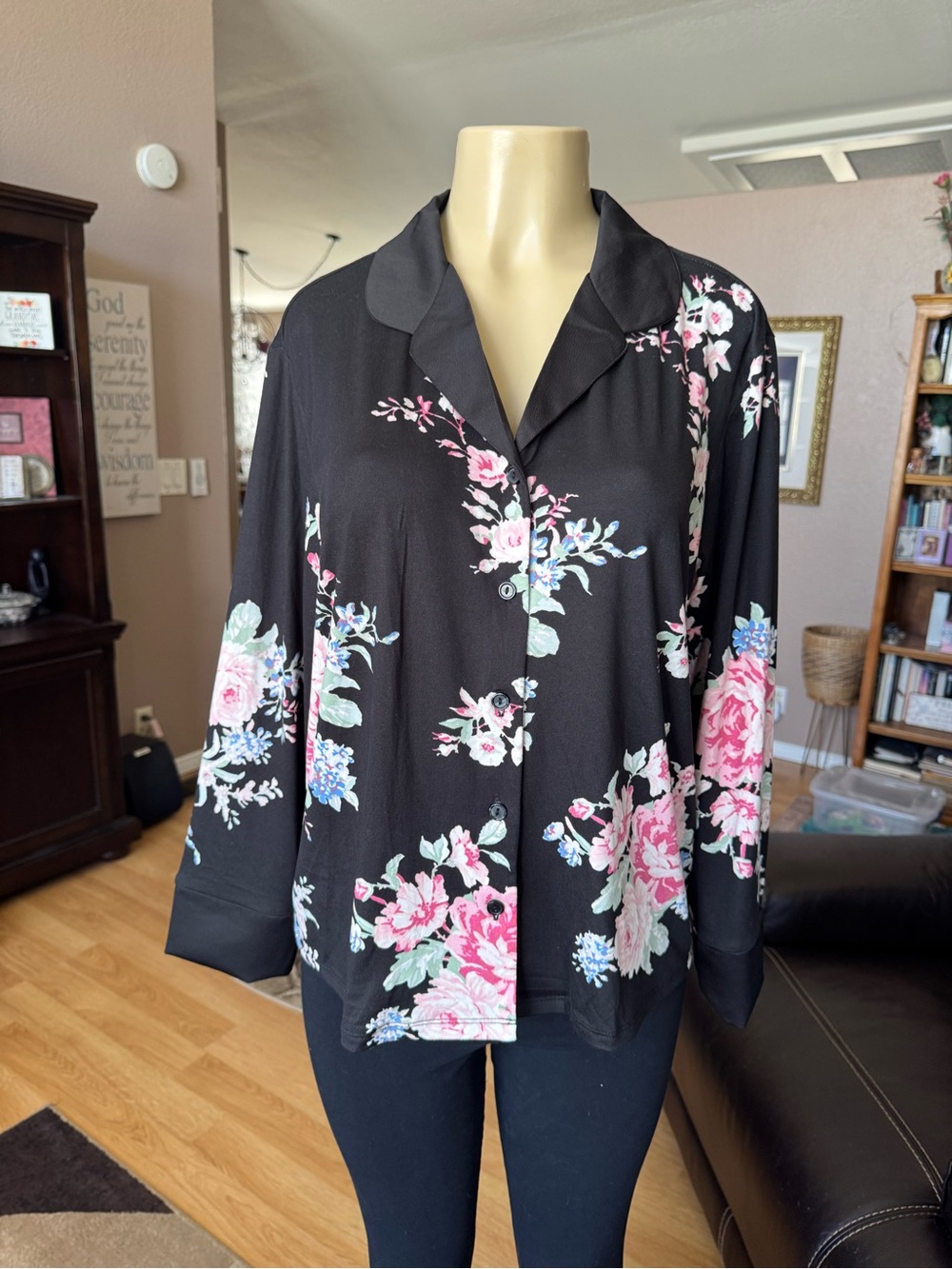 Flora Nikrooz black button down silky blouse w/pink & blue blooms-size M